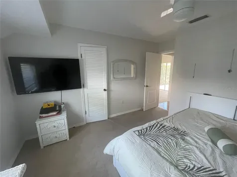 4696 Long Lake Drive Sarasota FL 34233
