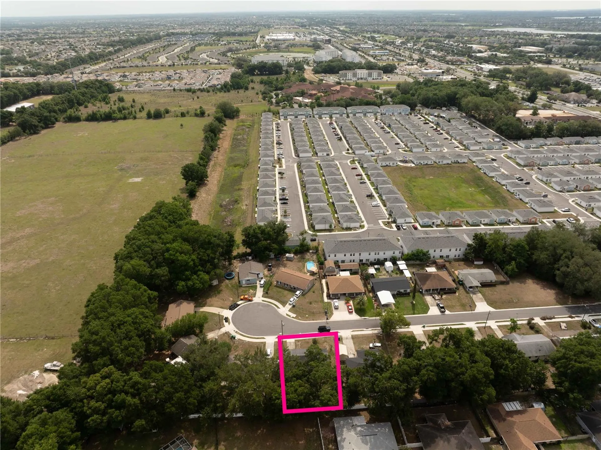 805 Pleasantdale Drive Wildwood FL 34785