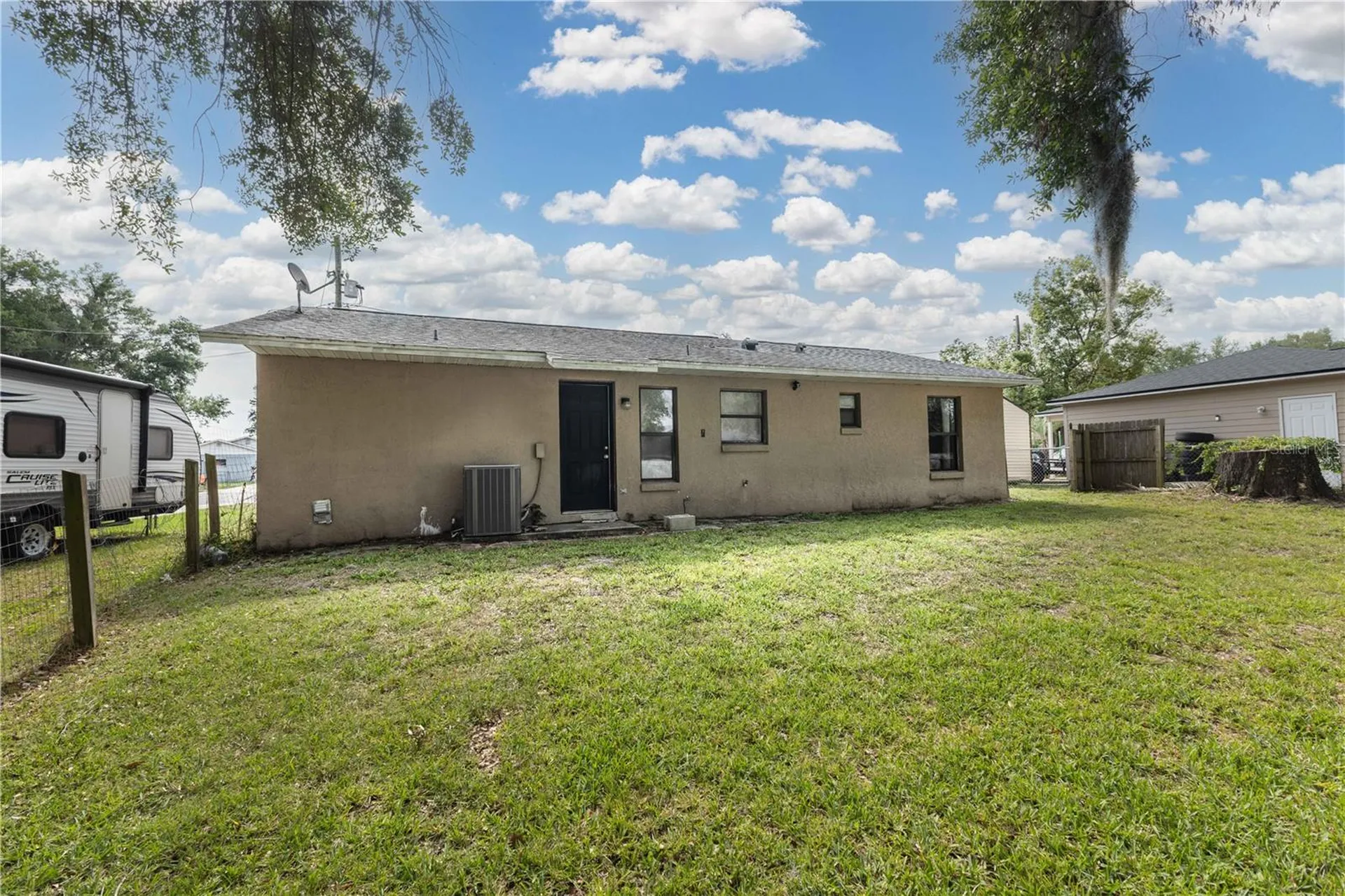805 Pleasantdale Drive Wildwood FL 34785