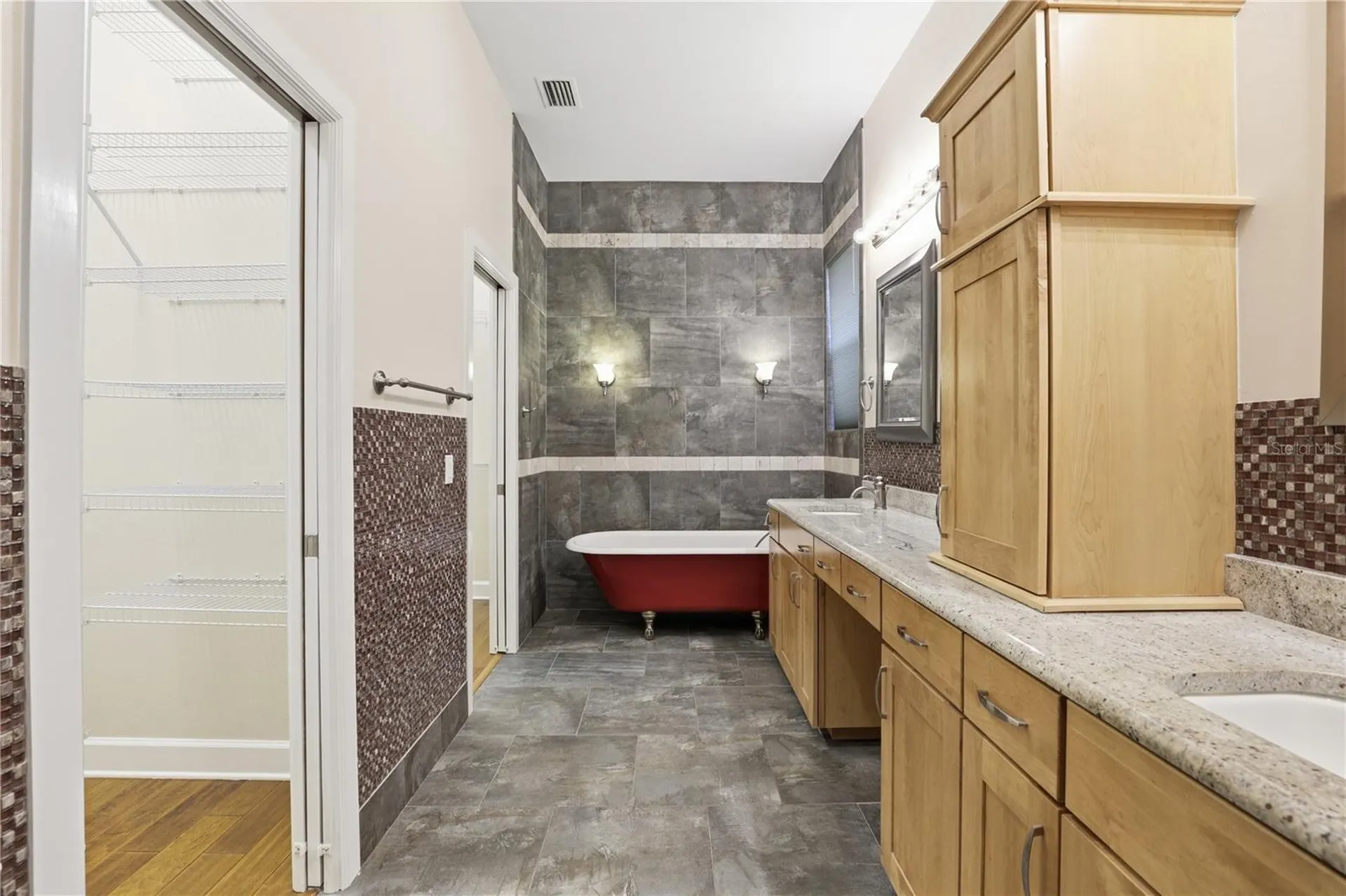 8963 SW 80th Avenue Gainesville FL 32608
