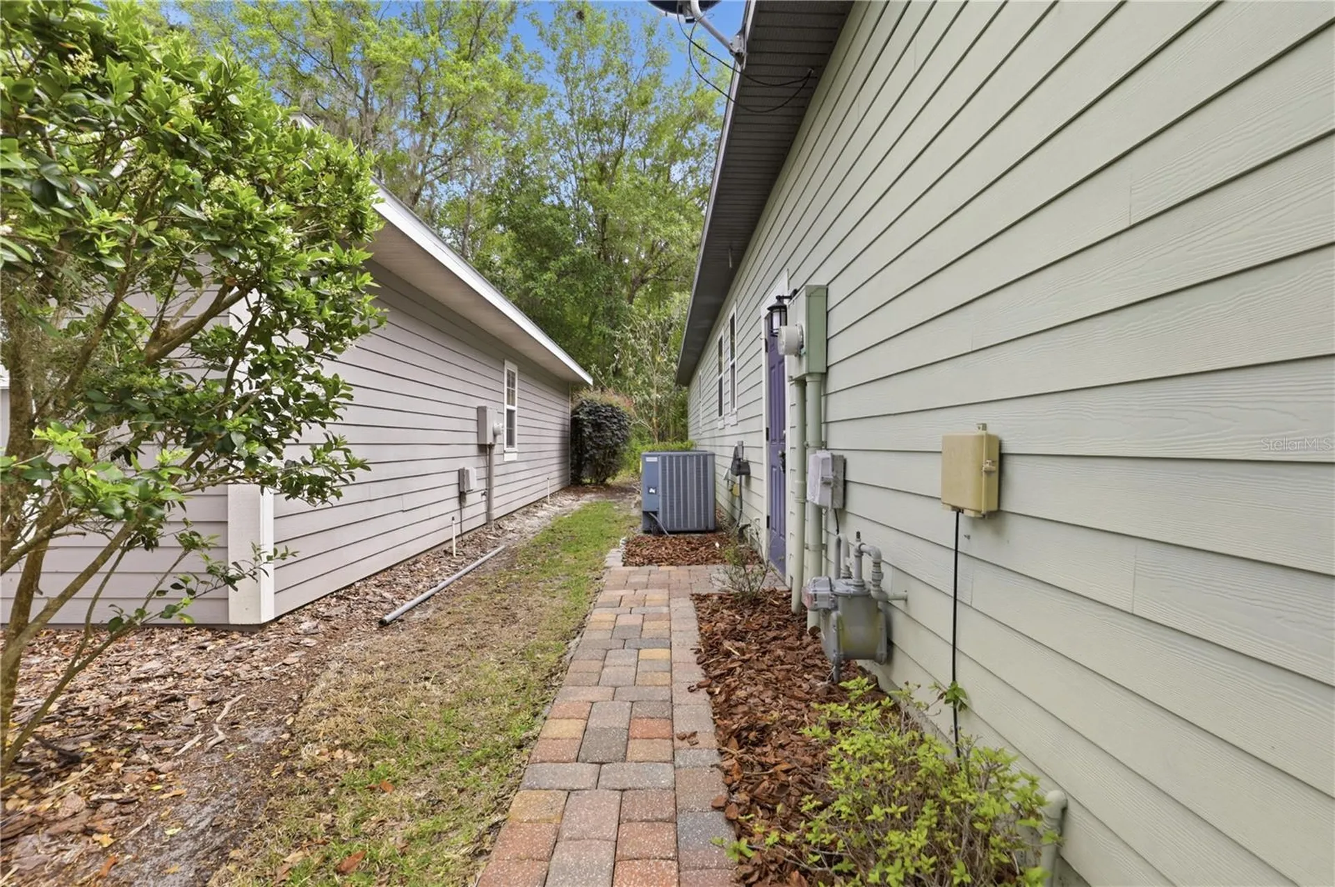 8963 SW 80th Avenue Gainesville FL 32608