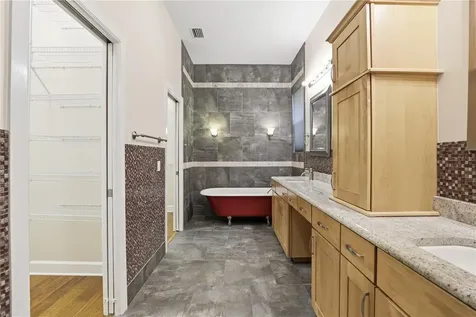 8963 SW 80th Avenue Gainesville FL 32608