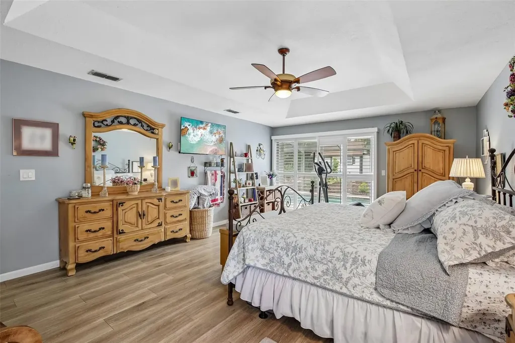 213 N Brockfield Drive Sun City Center FL 33573