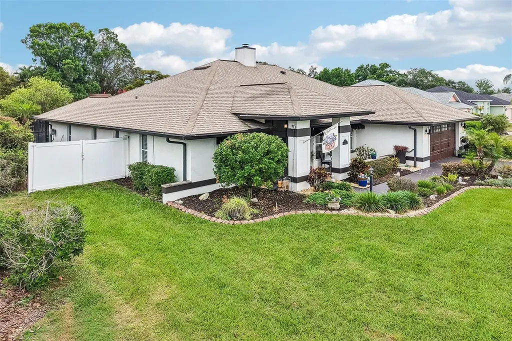 213 N Brockfield Drive Sun City Center FL 33573