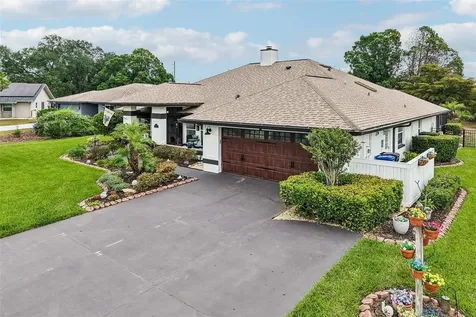 213 N Brockfield Drive Sun City Center FL 33573