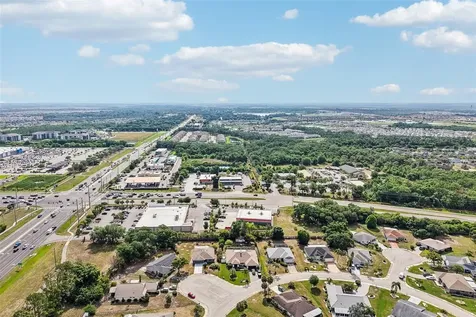 213 N Brockfield Drive Sun City Center FL 33573