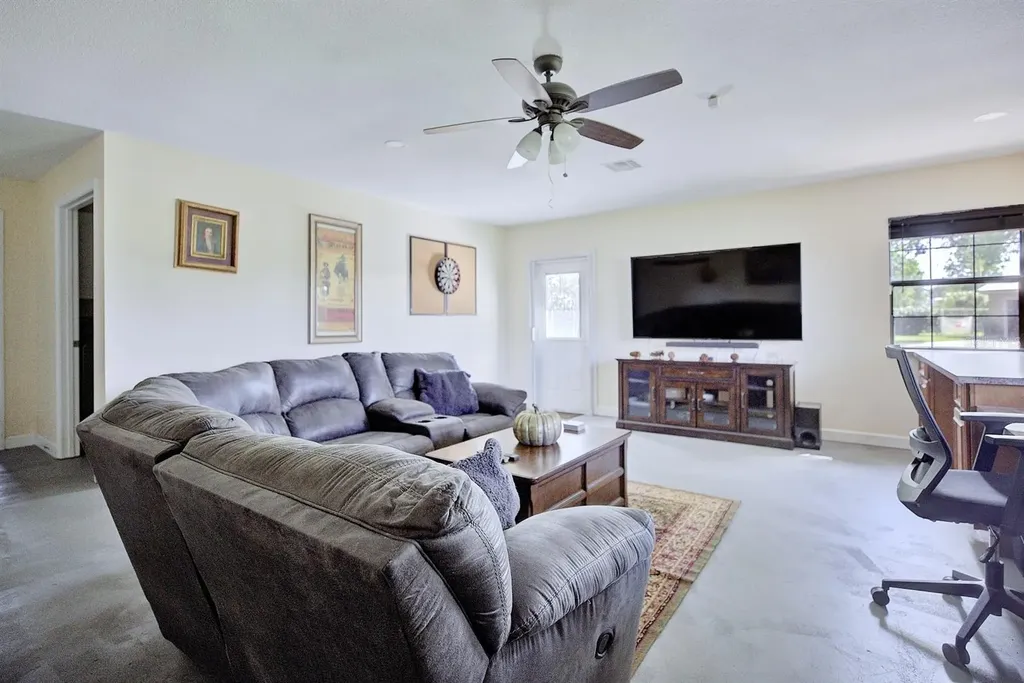 3601 Divot Road Sebring FL 33872