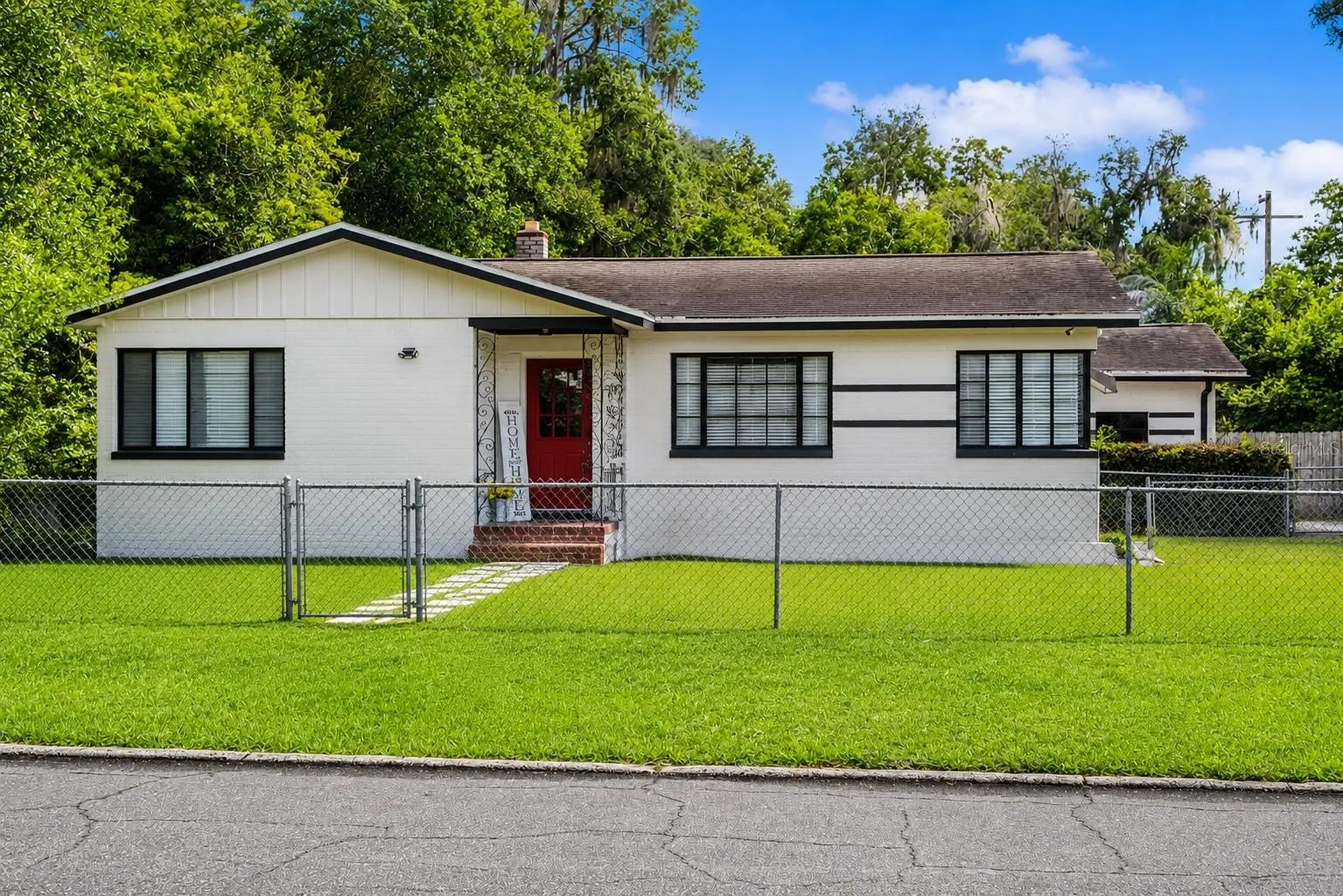 1008 NE 6th Street Ocala FL 34470
