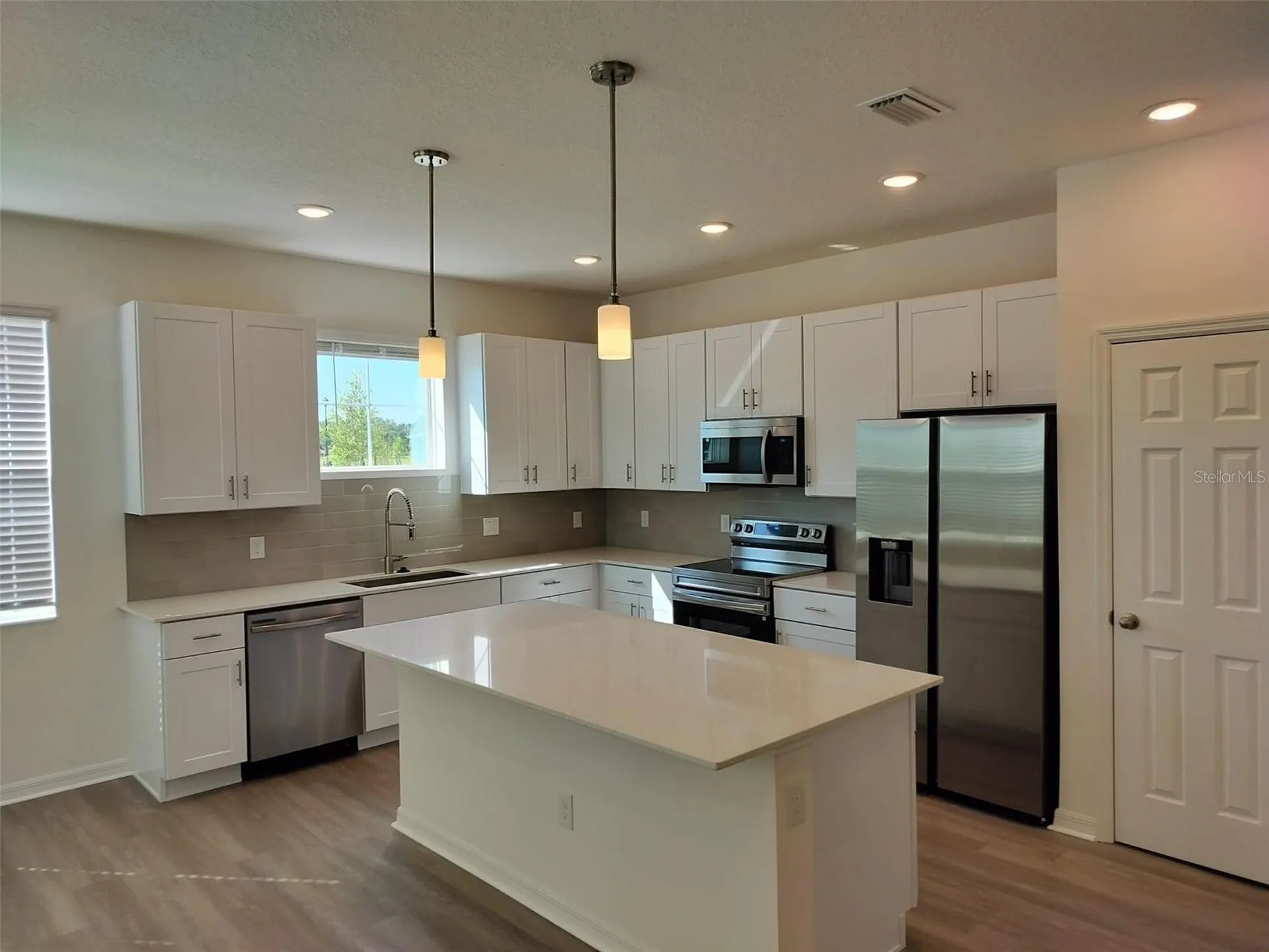 1358 Kings Crown Street Mount Dora FL 32757