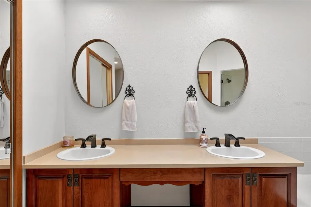 2656 Bent Hickory Circle Longwood FL 32779