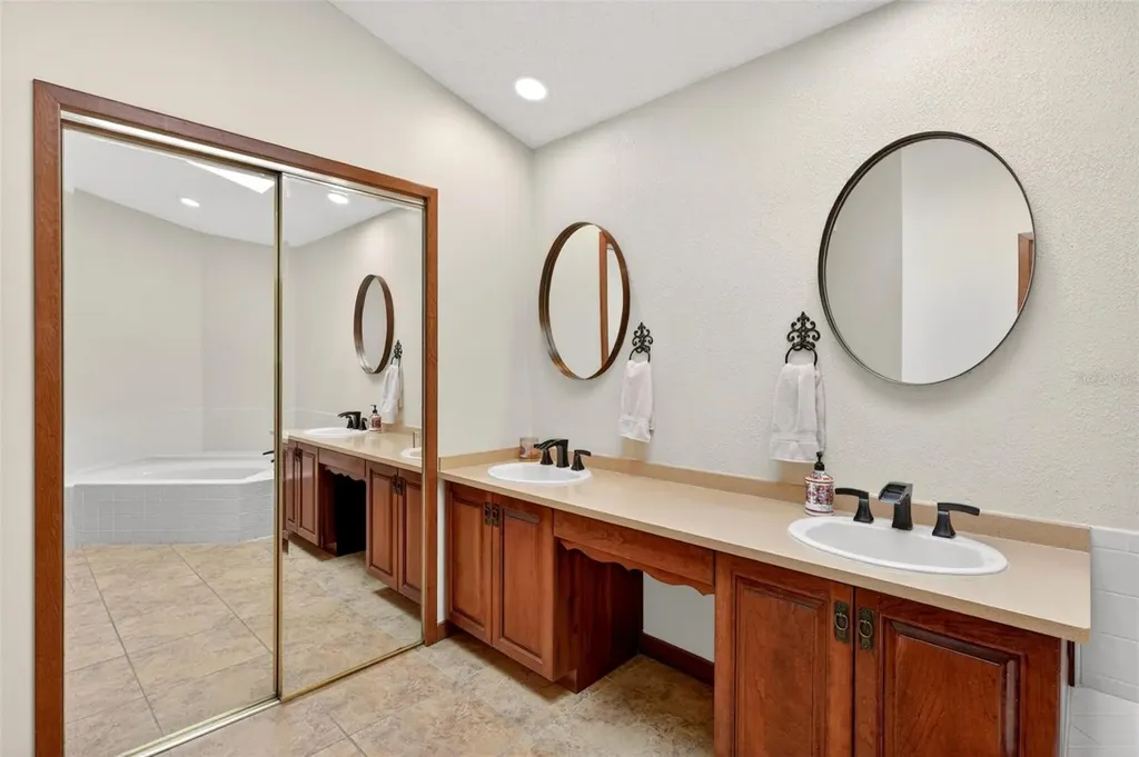 2656 Bent Hickory Circle Longwood FL 32779