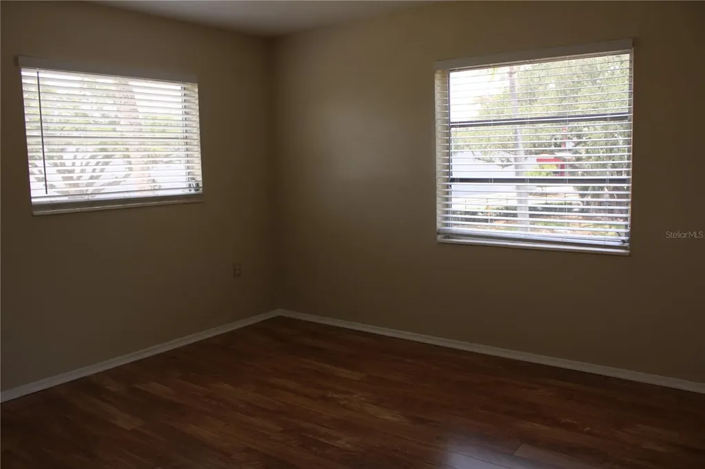 2423 60th Avenue W Bradenton FL 34207