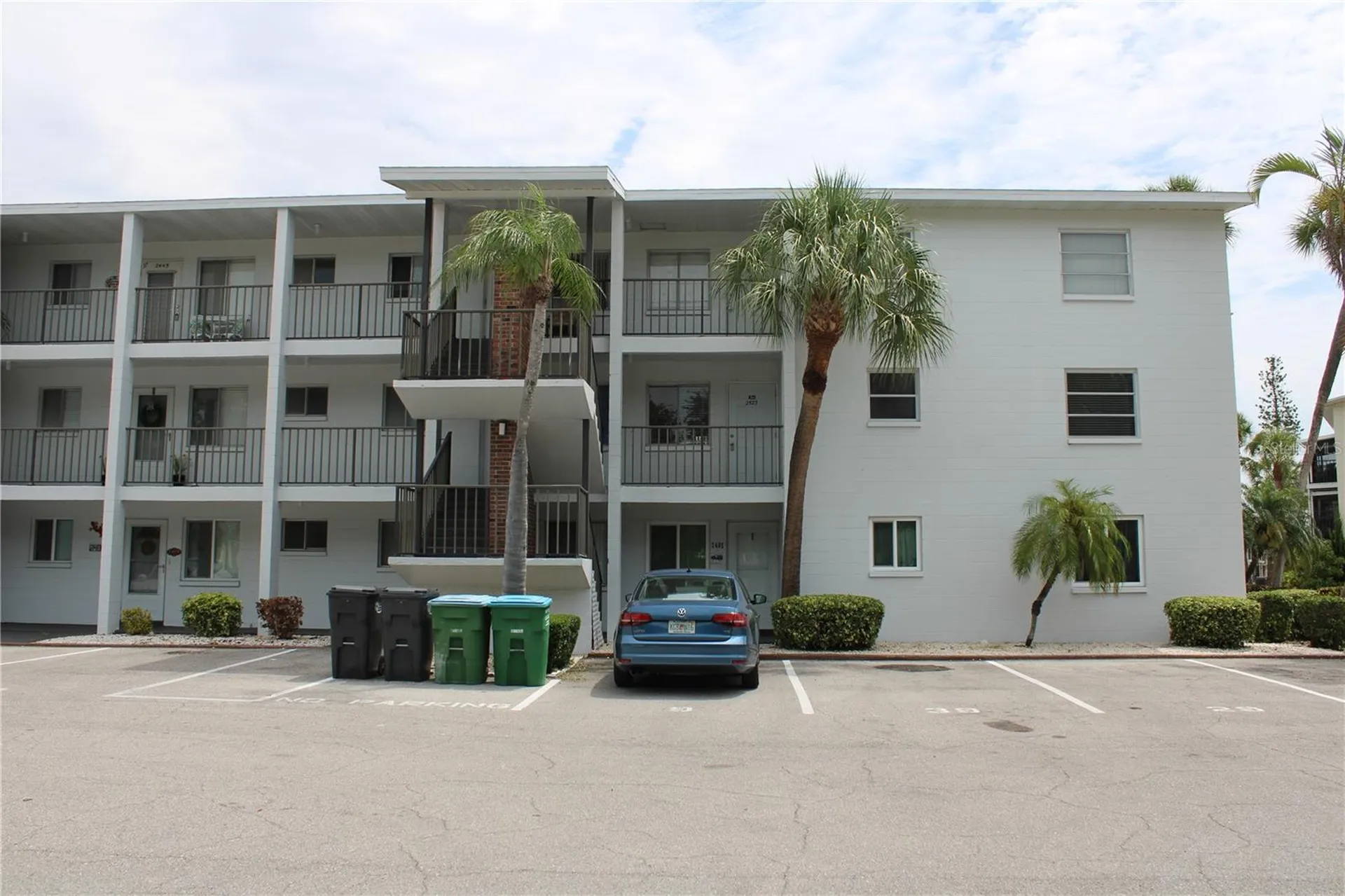 2423 60th Avenue W Bradenton FL 34207