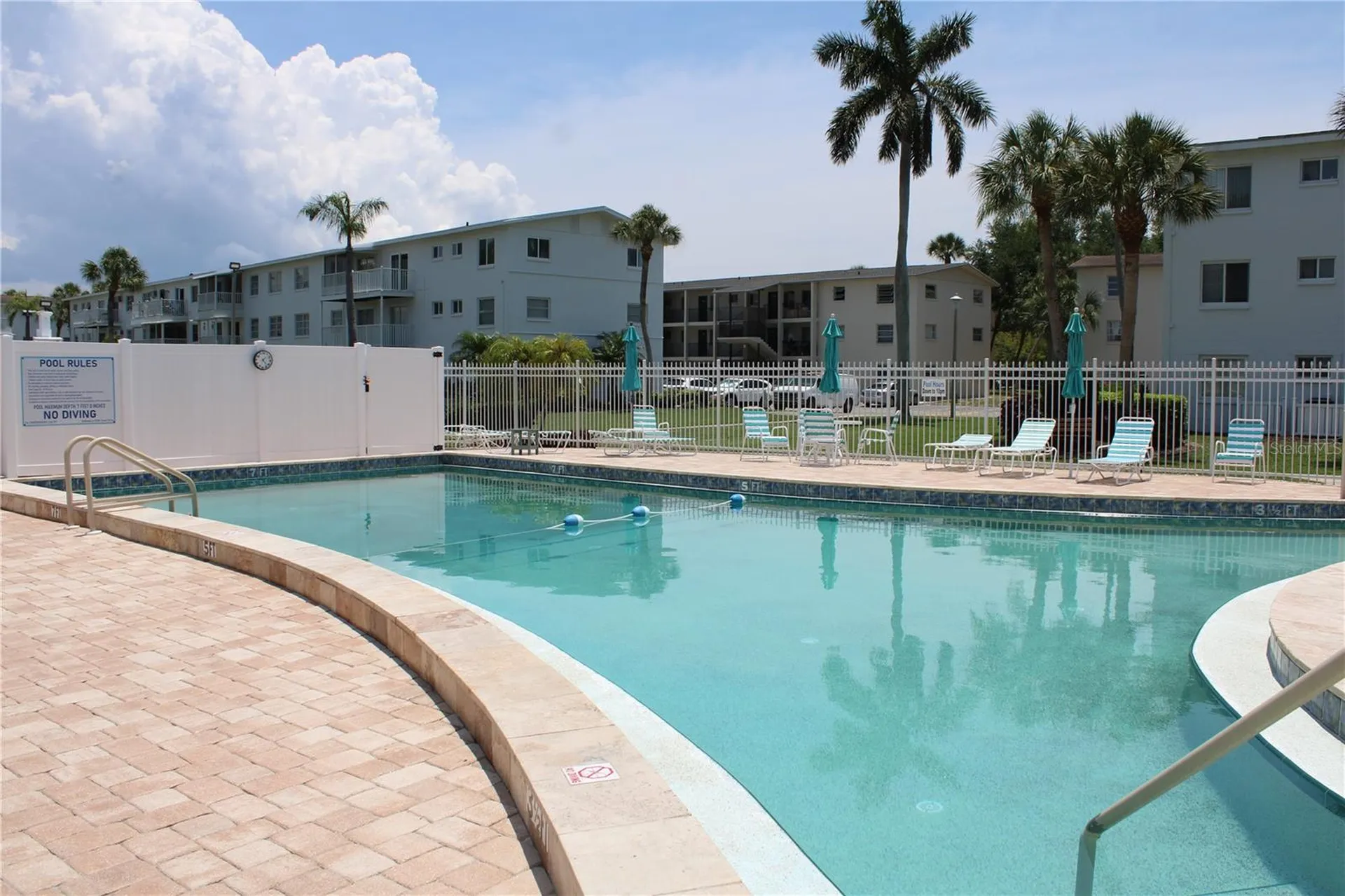2423 60th Avenue W Bradenton FL 34207