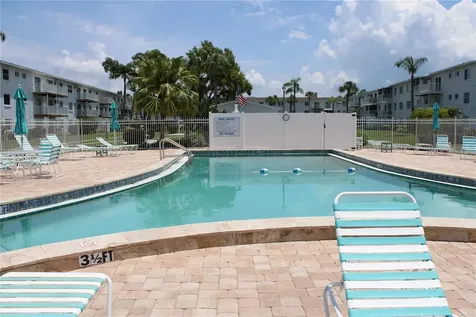 2423 60th Avenue W Bradenton FL 34207