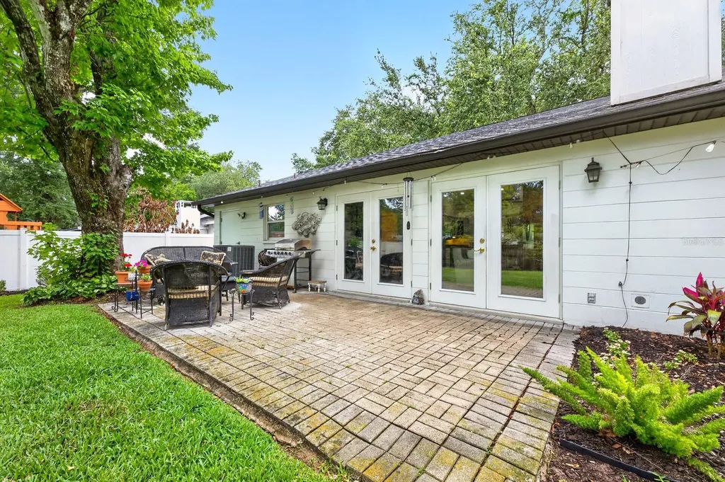 2706 Hargill Drive Orlando FL 32806