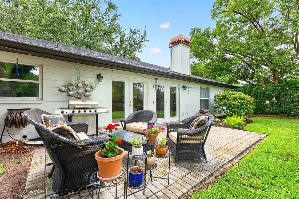 2706 Hargill Drive Orlando FL 32806