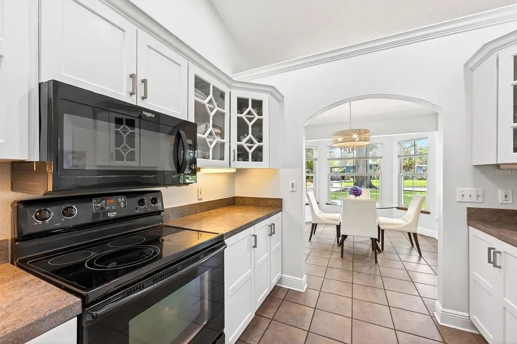 2706 Hargill Drive Orlando FL 32806