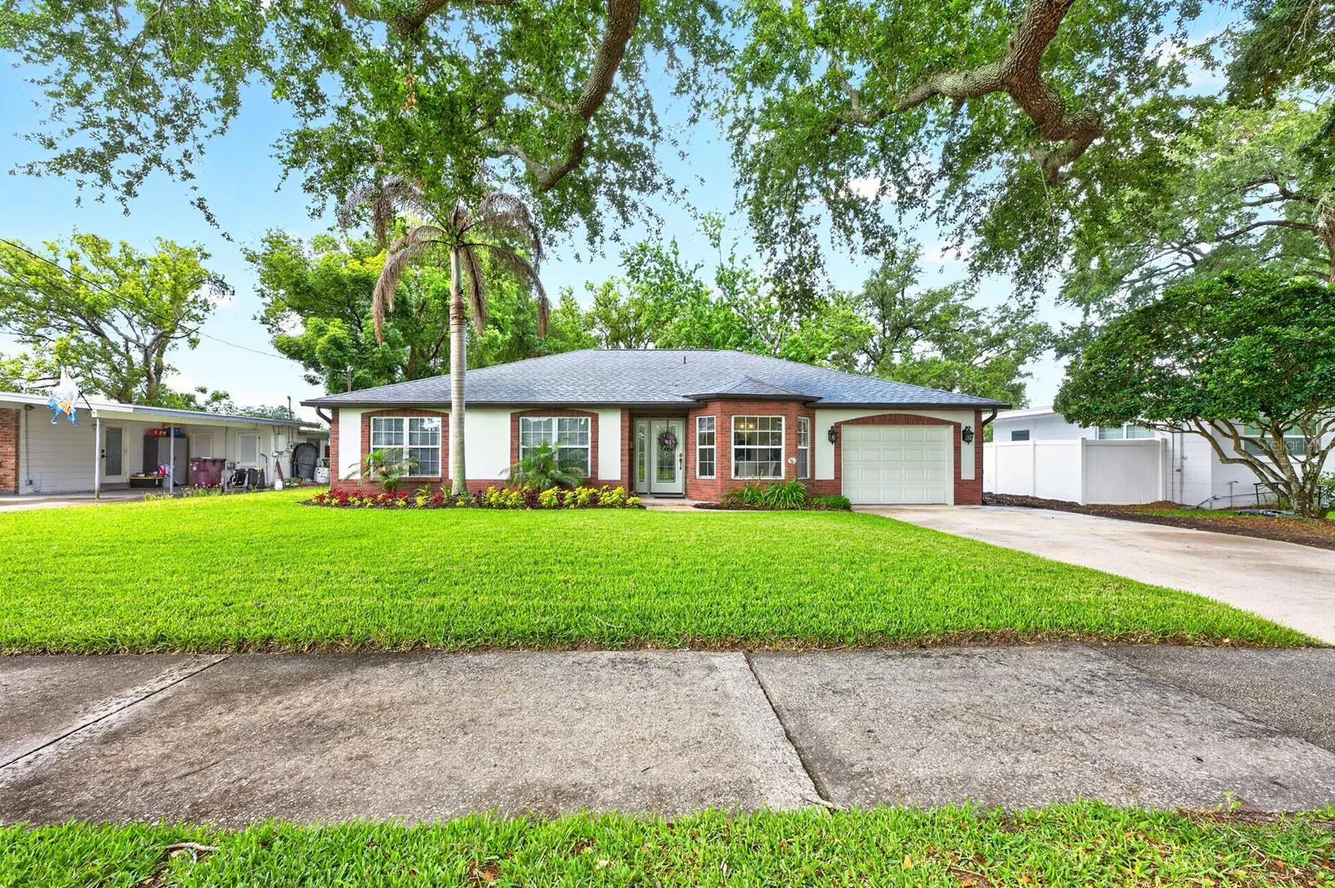 2706 Hargill Drive Orlando FL 32806