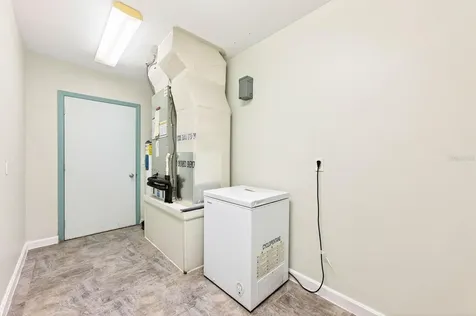 2706 Hargill Drive Orlando FL 32806