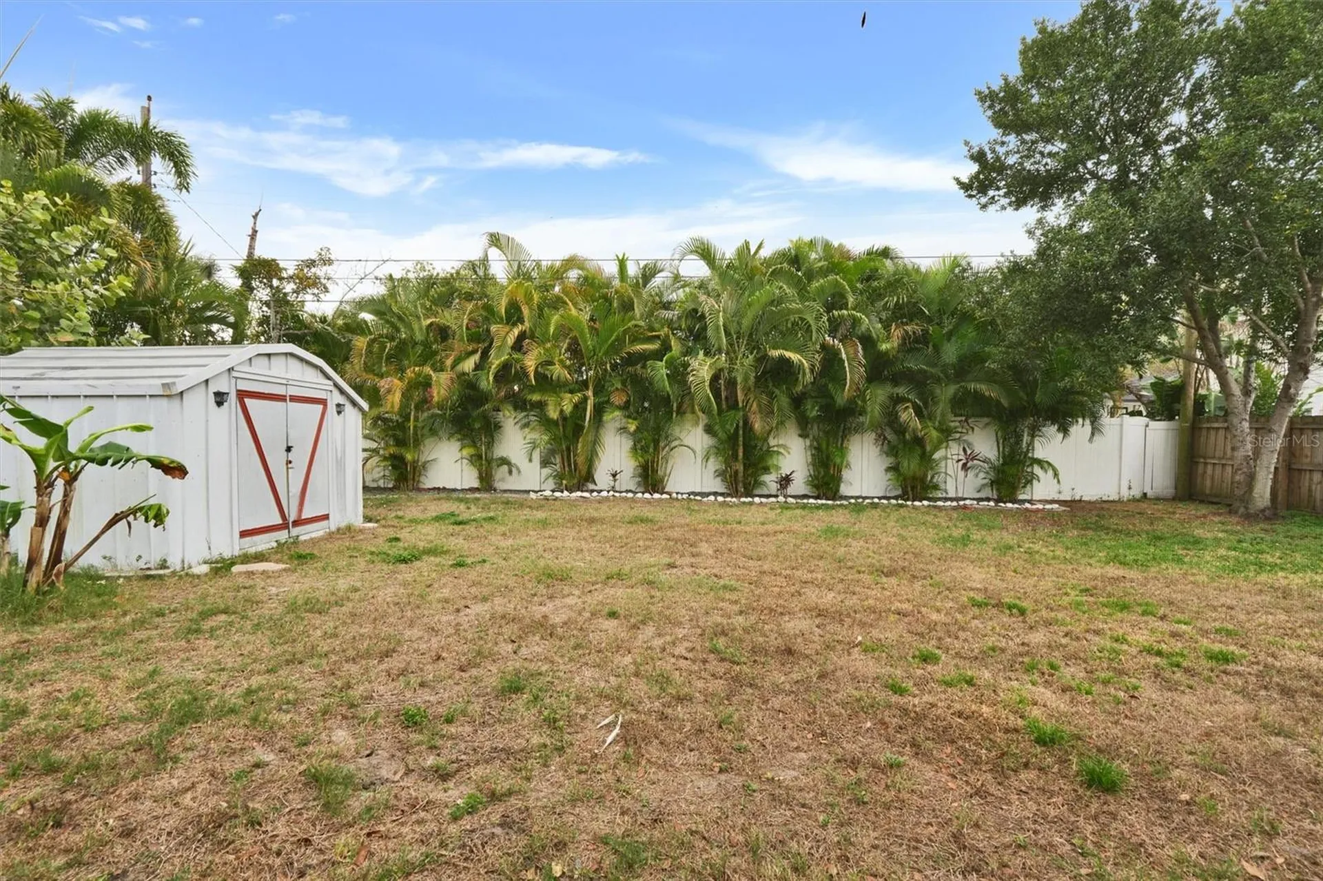 2435 York Street N St Petersburg FL 33710
