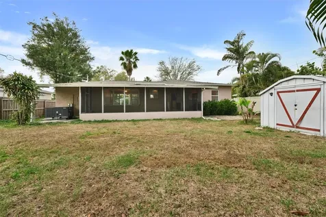 2435 York Street N St Petersburg FL 33710