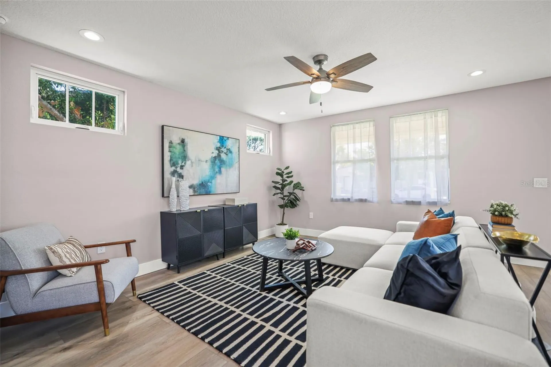 3259 Emerson Avenue S St Petersburg FL 33712