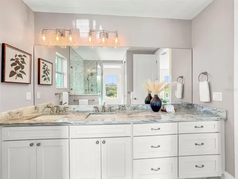 3259 Emerson Avenue S St Petersburg FL 33712