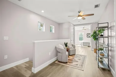 3259 Emerson Avenue S St Petersburg FL 33712