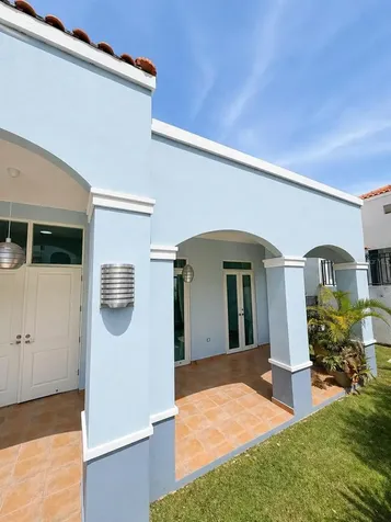 Treasure Point Calle Aguamarine Vega Alta PR 00692
