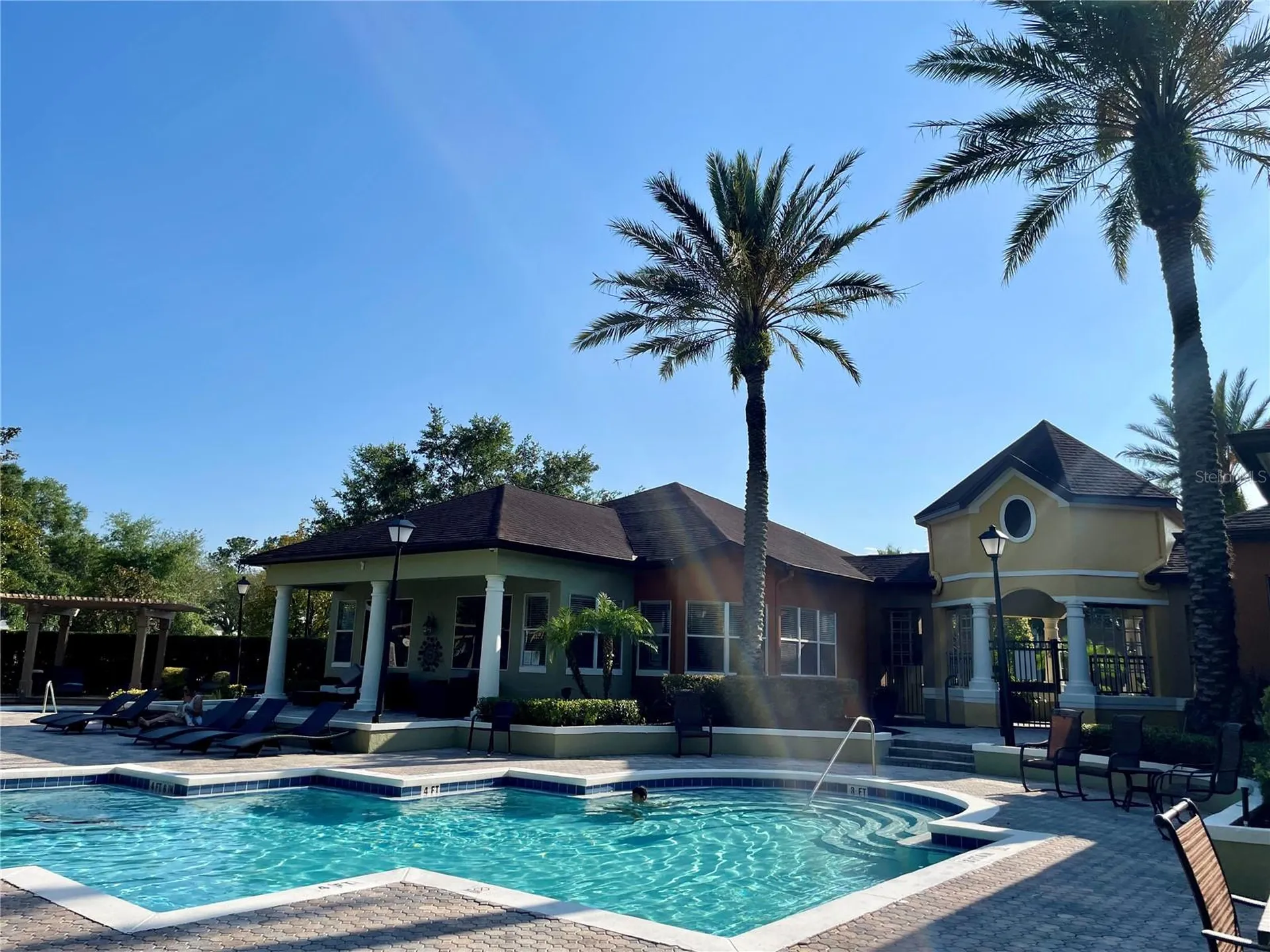 738 Crest Pines Drive Orlando FL 32828