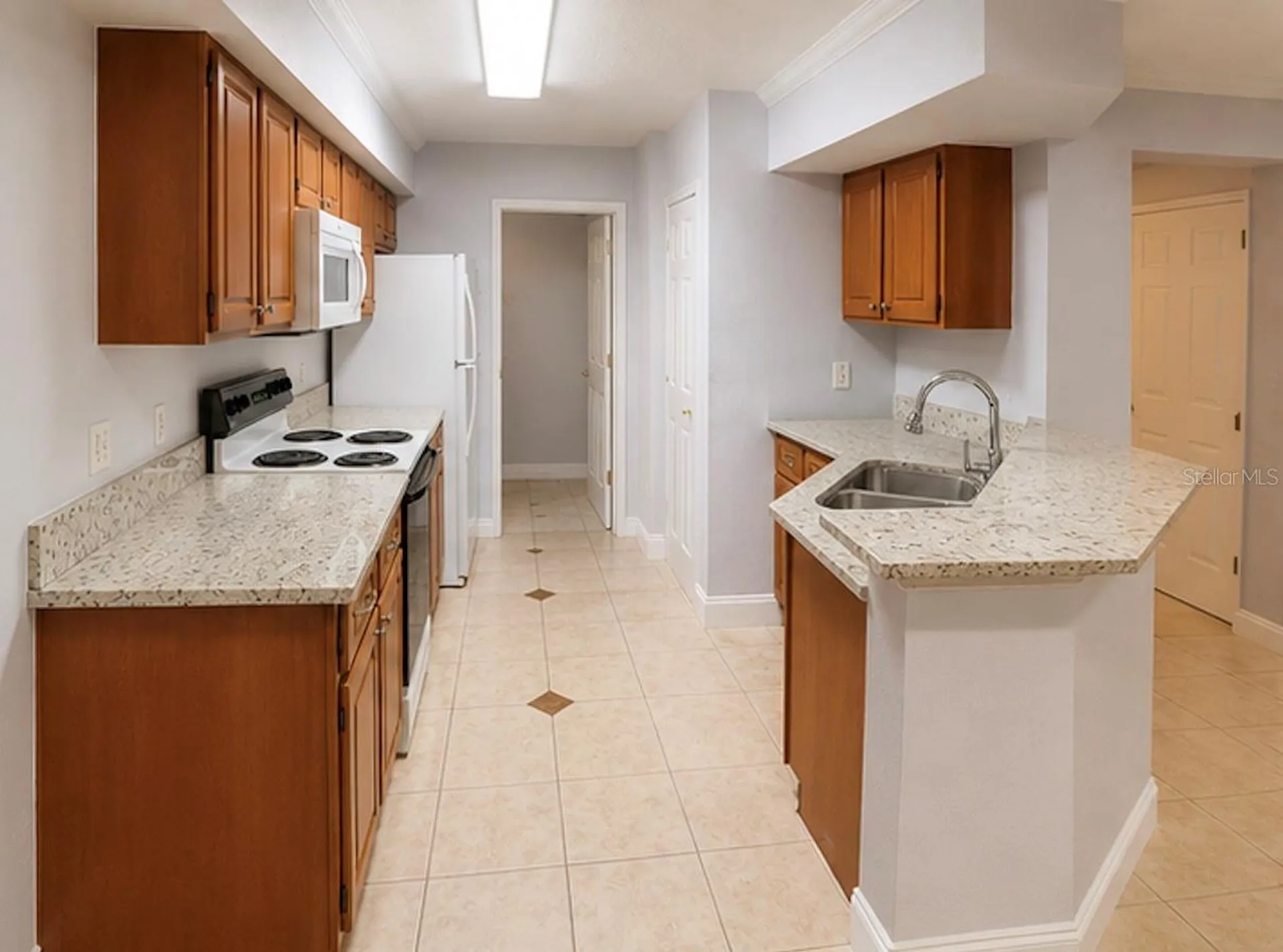 738 Crest Pines Drive Orlando FL 32828