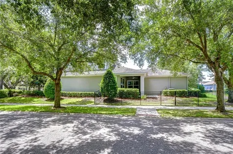 5301 Match Point Place Lithia FL 33547