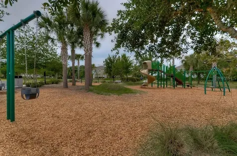 5301 Match Point Place Lithia FL 33547