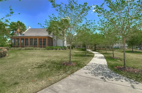 5301 Match Point Place Lithia FL 33547