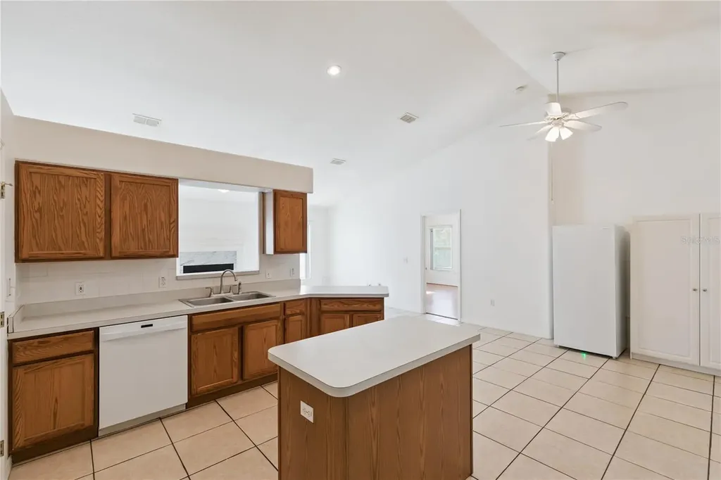 3837 Springlake Village Court Kissimmee FL 34744