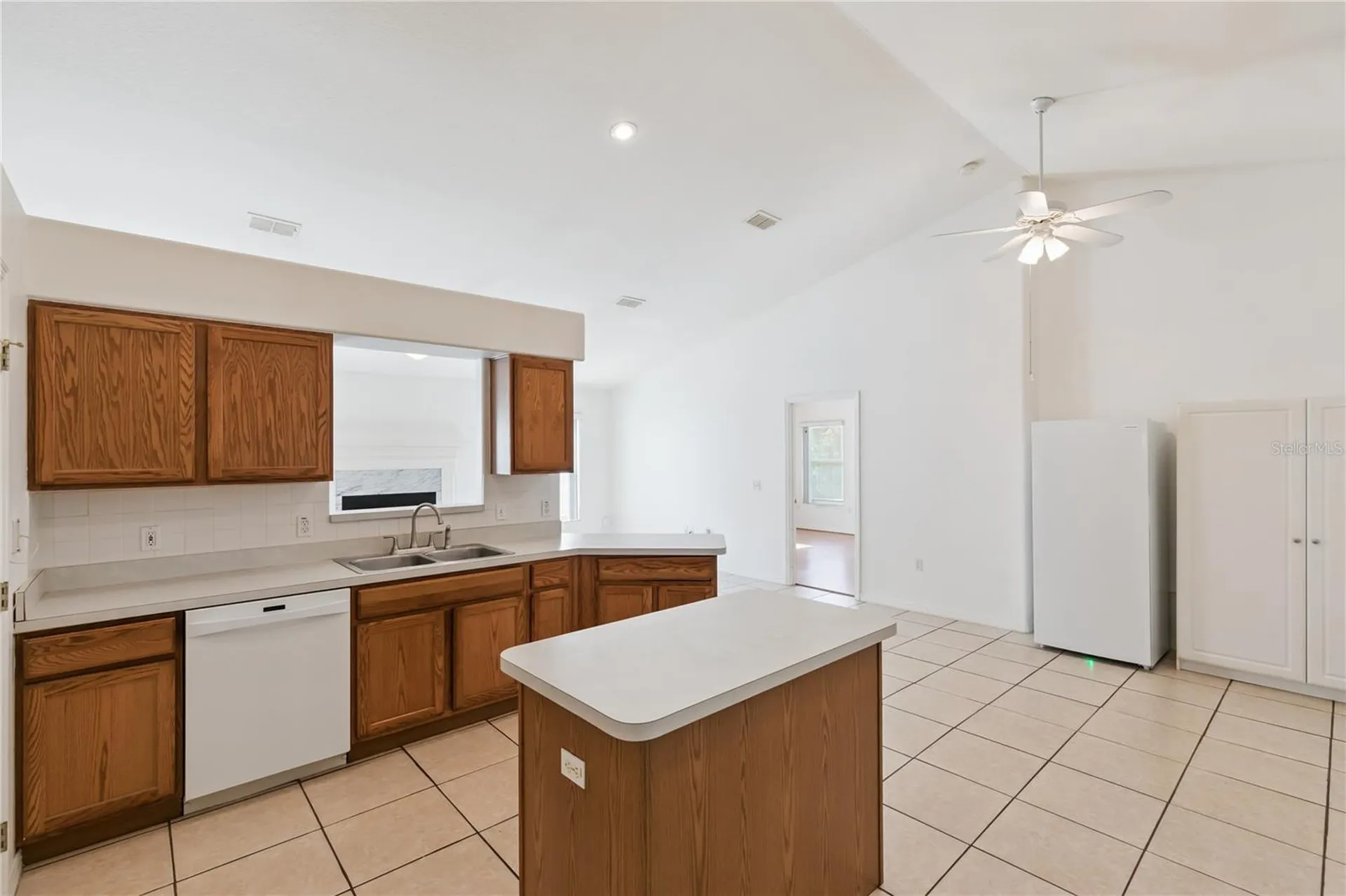 3837 Springlake Village Court Kissimmee FL 34744