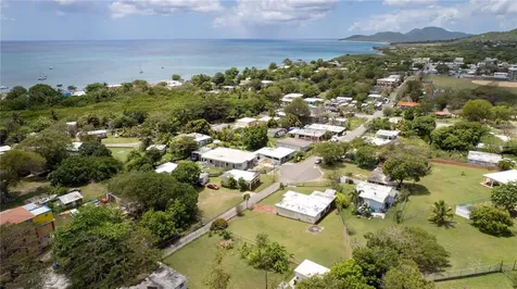 195 Calle Almendro Vieques PR 00765