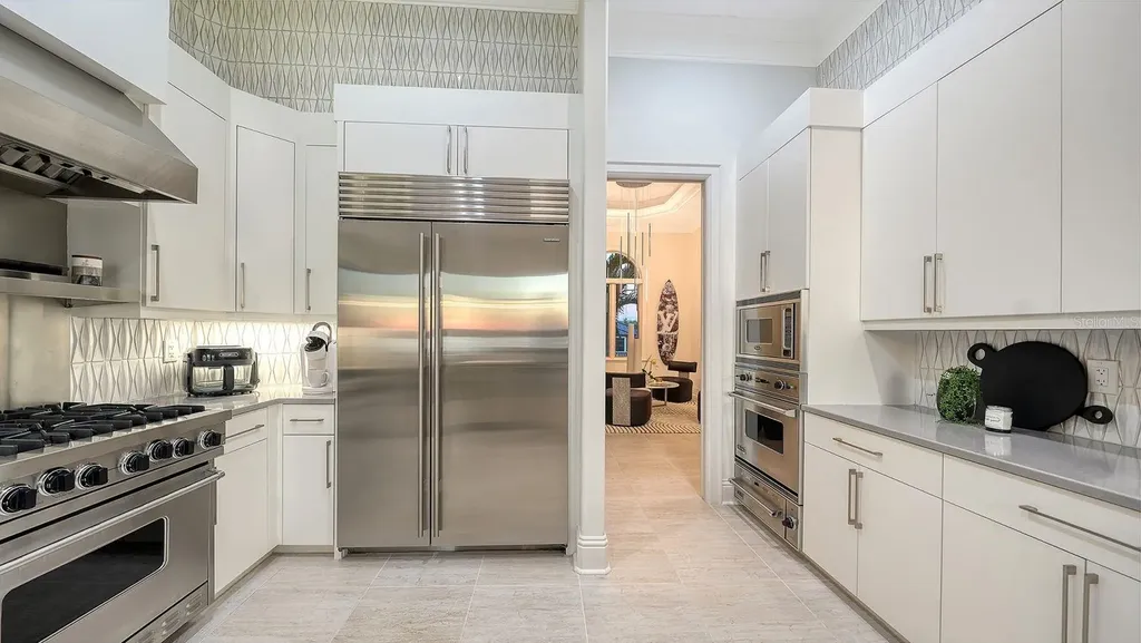344 W Royal Flamingo Drive Sarasota FL 34236