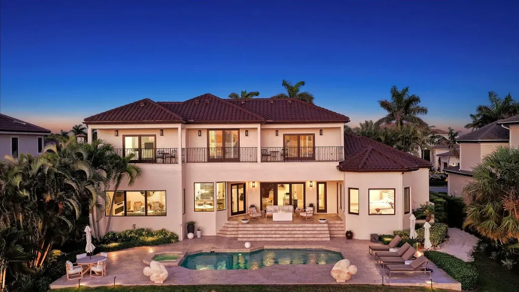 344 W Royal Flamingo Drive Sarasota FL 34236