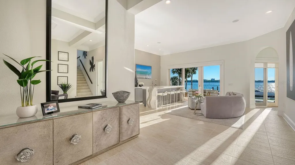 344 W Royal Flamingo Drive Sarasota FL 34236