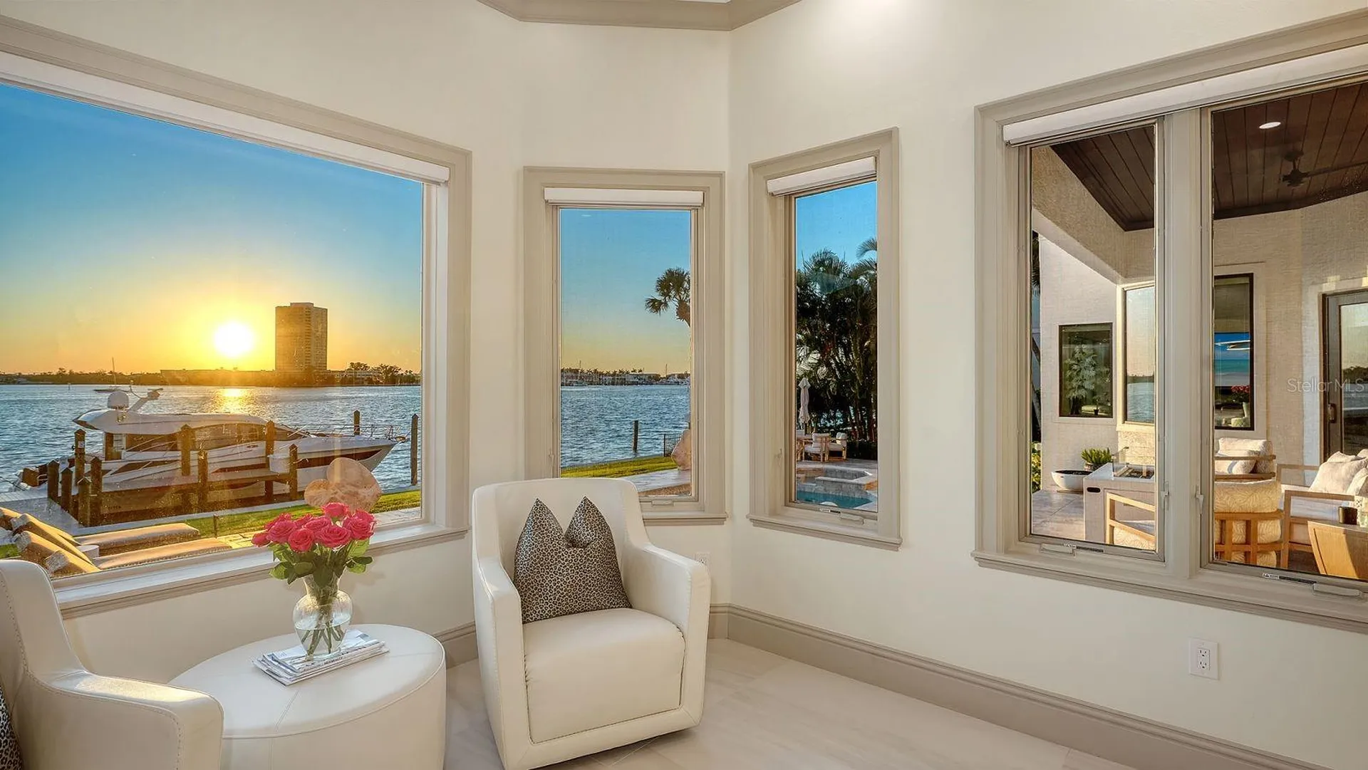 344 W Royal Flamingo Drive Sarasota FL 34236