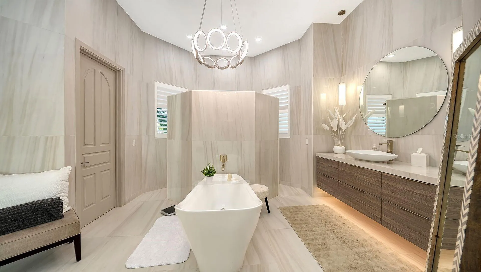 344 W Royal Flamingo Drive Sarasota FL 34236