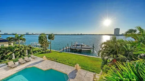 344 W Royal Flamingo Drive Sarasota FL 34236
