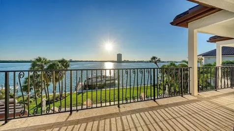 344 W Royal Flamingo Drive Sarasota FL 34236