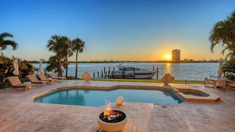 344 W Royal Flamingo Drive Sarasota FL 34236