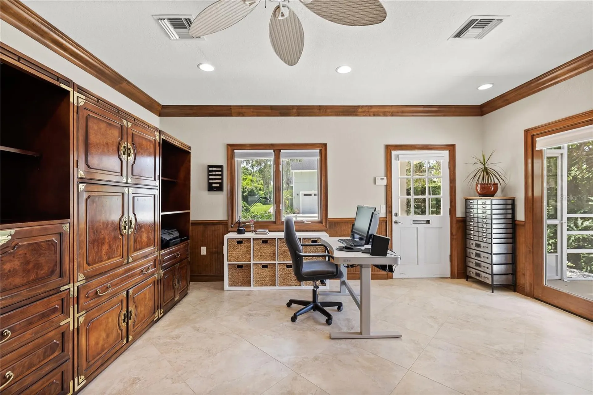 240 W 7th Street Chuluota FL 32766