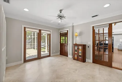 240 W 7th Street Chuluota FL 32766