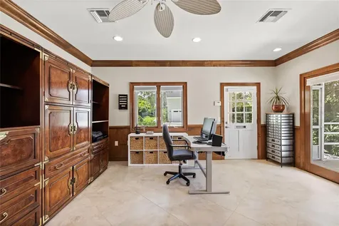 240 W 7th Street Chuluota FL 32766