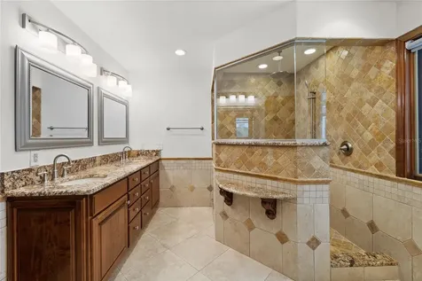 240 W 7th Street Chuluota FL 32766